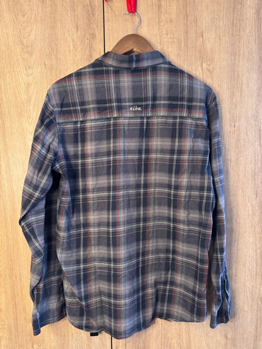 Kuhl Men's Navy, Gray and Red Plaid Long-Sleeve Button-Down Shirt M - Picture 3 of 5